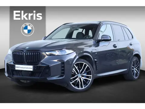 BMW X5 xDrive50e Launch Edition / Sport Pakket Pro / Trekhaak / Alcantara Hemel / Individual Leder D