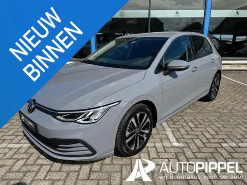 Volkswagen Golf 1.5 TSI Life | Led | Navi | App-conn. | stoelverw. | LMV