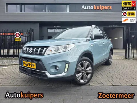 Suzuki Vitara 1.0 Boosterjet Select | Met o.a. navigatie, cruise control, climate control en AppleCa