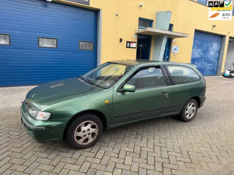 Nissan Almera 1.4 Pulsar Sport Inruilkoopje lees advertentie aub