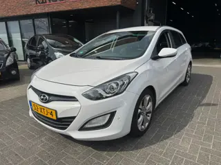 Hyundai I30 Wagon 1.6 GDI Business CLIMA CRUISE TREKHAAK ONDERHOUDSBOEKJE ORIG NL NAP