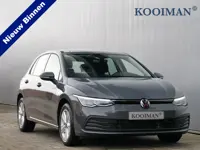 Volkswagen Golf 1.0 eTSI Life Business 111 Pk Automaat Navigatie / Apple Carplay / DAB / Camera