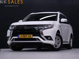 Mitsubishi Outlander 2.4 PHEV Pure [STOELVERWARMING,ACHTERUITRIJCAMERA, CRUISE CONTROL, PARKEERSENSO