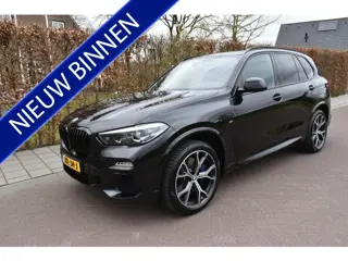 BMW X5 xDrive45e High Ex. M-PAKKET 395PK BOMVOL PANO, ACC ENZ.