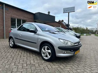 Peugeot 206 CC 1.6-16V // APK 11-4-2027 !! // Airco