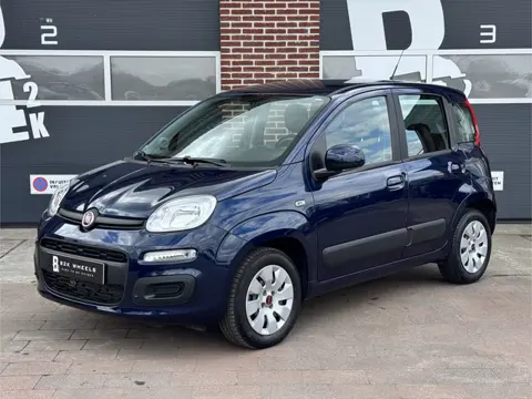 Fiat Panda 0.9 TwinAir Lounge | Lage KM stand NAP | Automaat | PDC | Airco | Rijklaar + nieuwe apk