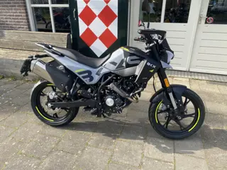 Benelli BKX 125 S ABS E5+ (bj 2026)