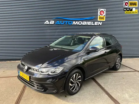 Volkswagen Polo 1.0 TSI Life LM VELGEN/ CARPLAY/ STOELVERWARMING
