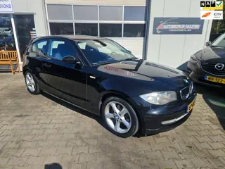 BMW 1-serie 120i Business Line AIRCO..NAVI