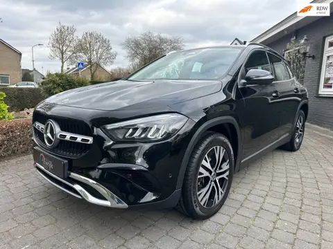 Mercedes-Benz GLA-klasse 250 e, Pano, Led, Camera