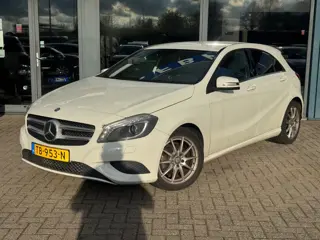 Mercedes-Benz A-klasse 180 Ambition Airco Navi Lmv 1/2 Leer
