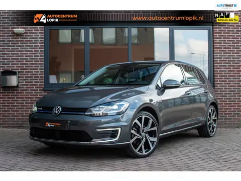 Volkswagen E-Golf E-DITION *NAP*ACC*Virtual Cockpit*Stoelverwarming*Apple Carplay