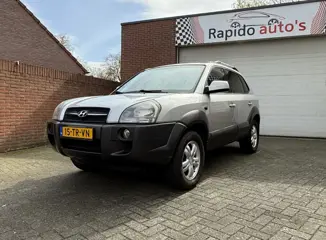 HYUNDAI TUCSON 2.0I STYLE Nieuwe APK AIRCO NAP 