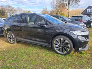 SKODA ENYAQ iV 60 Comfort Family Sport Warmtepomp Leder Stoelverw. Camera