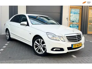 Mercedes-Benz E-klasse 200 CGI Nieuwe distributieketting
