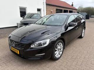 VOLVO V60 T3 Dynamic Sport