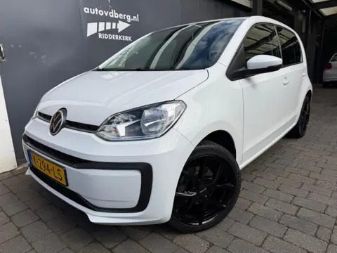 VOLKSWAGEN UP 1.0 Exective Camera PDC Climat Cruise control Climat 