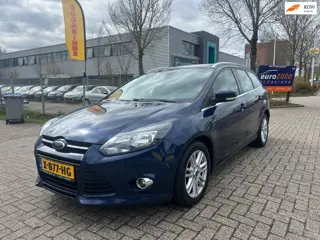 Ford Focus Wagon 2.0 TDCI Titanium - AUTOMAAT - TREKHAAK !