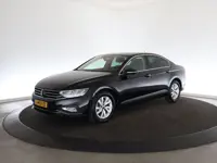 Volkswagen Passat 1.5 TSI Comfort Business | Dodehoek | ACC | Winterpack | Keyless |*