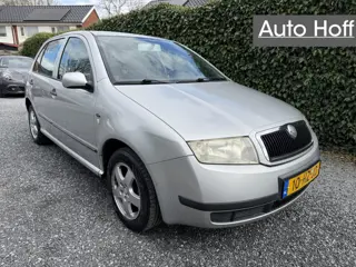 Skoda Fabia 1.4 Comfort | Elekt. Ramen | LMV | Trekhaak | Radio / CD | APK tot 18-03-2027!