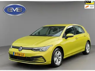 Volkswagen Golf 1.0 TSI Golf, trekhaak, adaptief cruise controle, 1 e eigenaar, NL auto met national