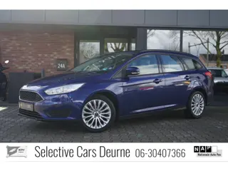 Ford Focus Wagon 1.0 Trend Edition, Navi, 17''LM, Riem vervangen, Nieuwe APK, Trekhaak, Cruise contr