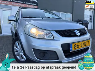 Suzuki SX4 1.6 Comfort met parkeersensoren en trekhaak en airco en stoelverwarming