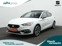 SEAT Leon 1.4 TSI eHybrid 204 pk DSG PHEV FR | Panoramadak | Trekhaak | Geheugenstoel | Leder/alcant