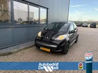 Peugeot 107 1.0 12v XS Premium 5-drs. AIRCO/MEDIA/SPORTVELGEN