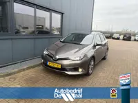 Toyota Auris 1.8 Hybrid Business Pro Automaat CAMERA/KEYLESS/NAVI/PDC/17INCH/STOELVERWARMING