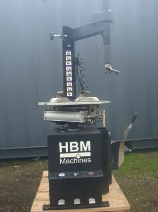 Autobanden motorbanden demonteer apparaat HBM