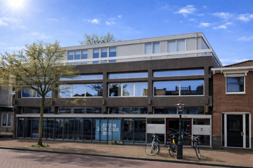 Woning aan de Doezastraat te Leiden