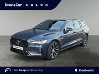 Volvo V60 2.0 T6 Plug-in hybrid AWD Plus Dark | Harman/Kardon audio | Trekhaak | Sportstoelen | 360 