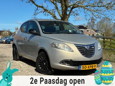 Lancia Ypsilon 0.9 TwinAir Platinum | Airco + Navi nu € 4.975,-!!!