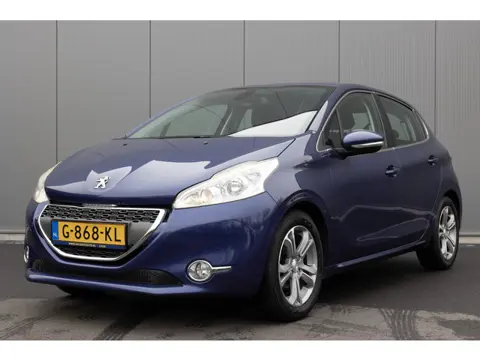 Peugeot 208 1.6 VTi Allure | TREKHAAK | CLIMATE | STOELVERWARMING | CRUISE