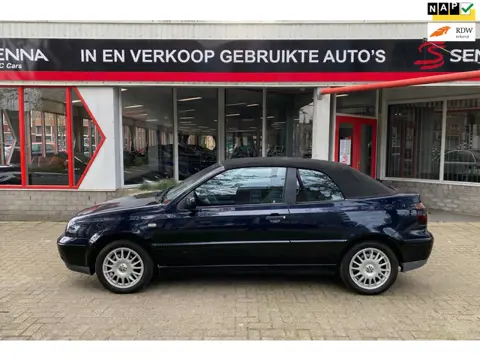 Volkswagen Golf 4 Cabriolet 1.8 Highline Airco - Nette Staat