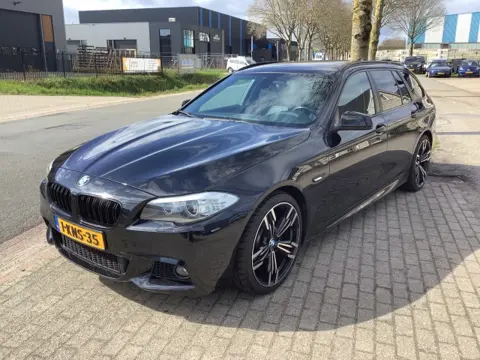 BMW 5-SERIE Touring 523I EXECUTIVE M pakket