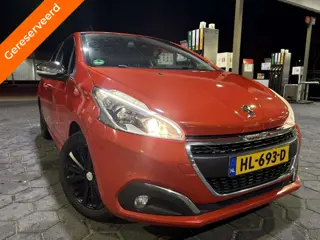 Peugeot 208 1.6 Hdi Allure Sensor Leer Clima Netjes