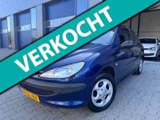 Peugeot 206 1.4 XT schuifdak met nieuwe apk!! inruil topper!!