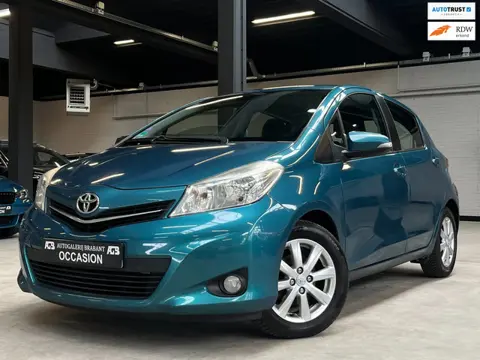 Toyota Yaris 1.3 VVT-i Comfort Airco/5drs/Trekhaak