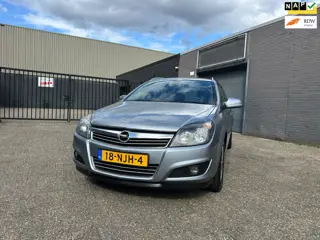 Opel Astra Wagon 1.6 111 years Edition Airco Cruise Navi PDC Trekhaak APK NAP.