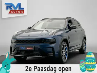 Lynk & Co 01 1.5 261PK Plug-in Hybrid *ZWARTE HEMEL*Trekhaak* 360° Camera Pano/dak Apple/Carplay Ada