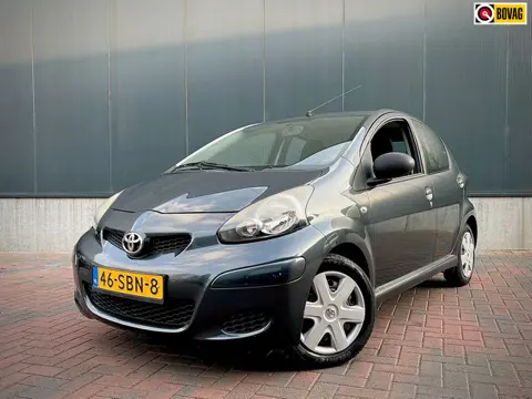 Toyota Aygo 1.0-12V Now * 1e Eig * Airco * 5-deurs * Nette Auto * Goed Onderhouden *