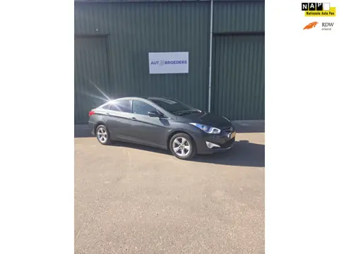 Hyundai I40 1.6 GDI Blue Business Edition 1E EIGENAAR - DEALER ONDERHOUDEN - ACHTERUITCAMERA