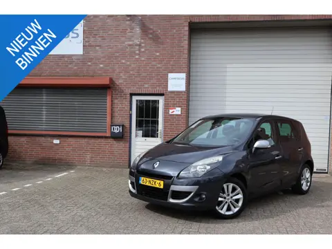 Renault Scénic 1.4 TCE Celsium NAP Trekhaak PDC Navi Cruise Airco Cruise Airco 01-27 APK