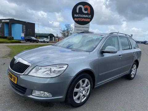 Skoda Octavia Combi 2013 * 1.6 TDI Greentech Ambition * EURO 5 * APK