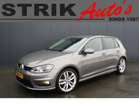 Volkswagen Golf 1.6 TDI Business Edition R Connected NAVIGATIE CAMERA