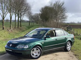 Volkswagen Passat SEDAN 2.3 VR5, ZEER NETTE STAAT!