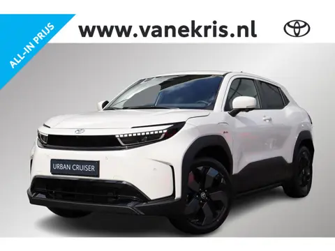 Toyota Urban Cruiser Executive 61 kWh, JBL, 360 Camera, Adaptieve cruise control, Apple Carplay / An