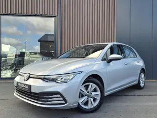 Volkswagen Golf 1.5 TSI Life Business | BTW | Carplay | Trekhaak | Camera | Navi